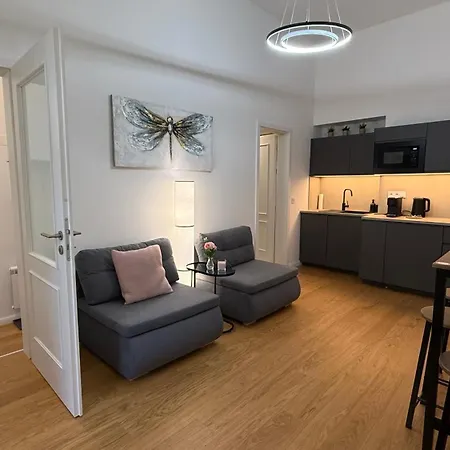 Moderní Korunní Prestige Apartamento *