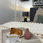 Apartment Moderni Korunni Prestige Blizko Centra *
