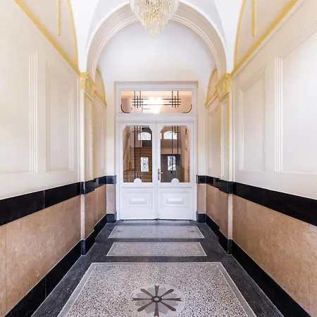Moderni Apartman Korunni Prestige Praha アパート *